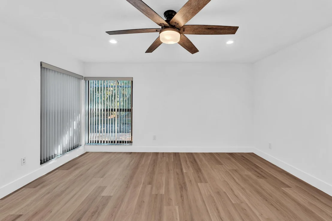 Photo of 6708 Canary Palm Circle