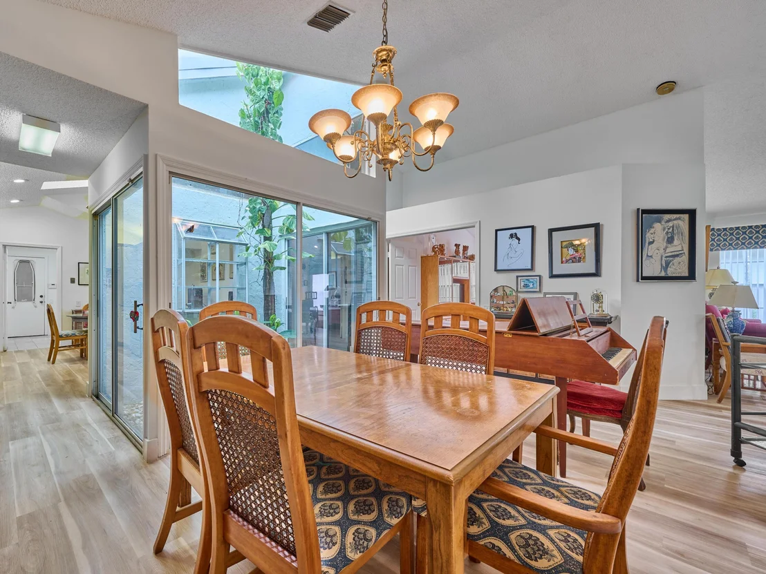 Photo of 6093 Bay Isles Drive