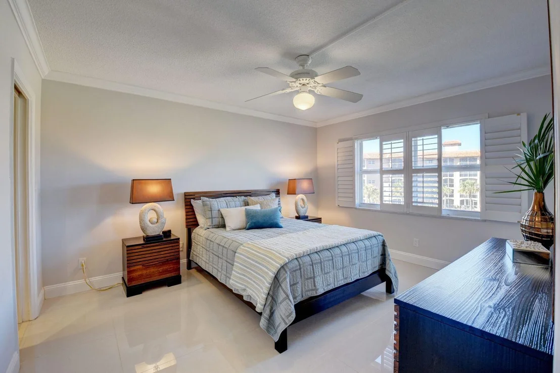 Photo of Unit D310 at 2871 N Ocean Boulevard
