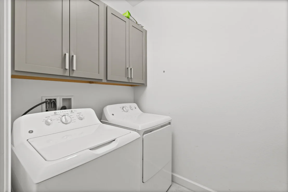 Photo of 460 Veridian Circle NW