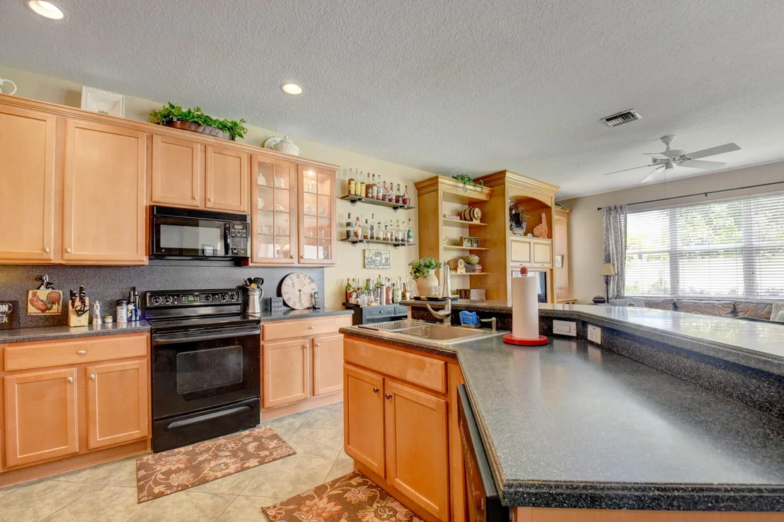 Photo of 5030 Solar Point Drive