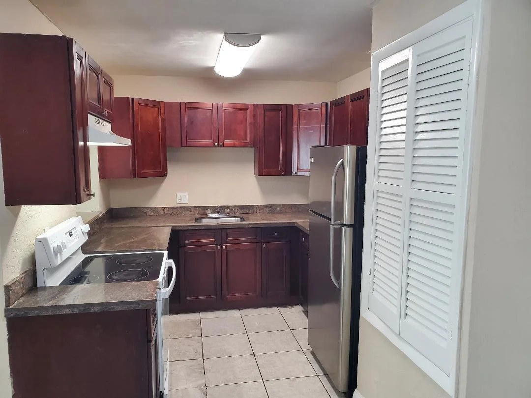 Photo of 6448 N Lawrence Road