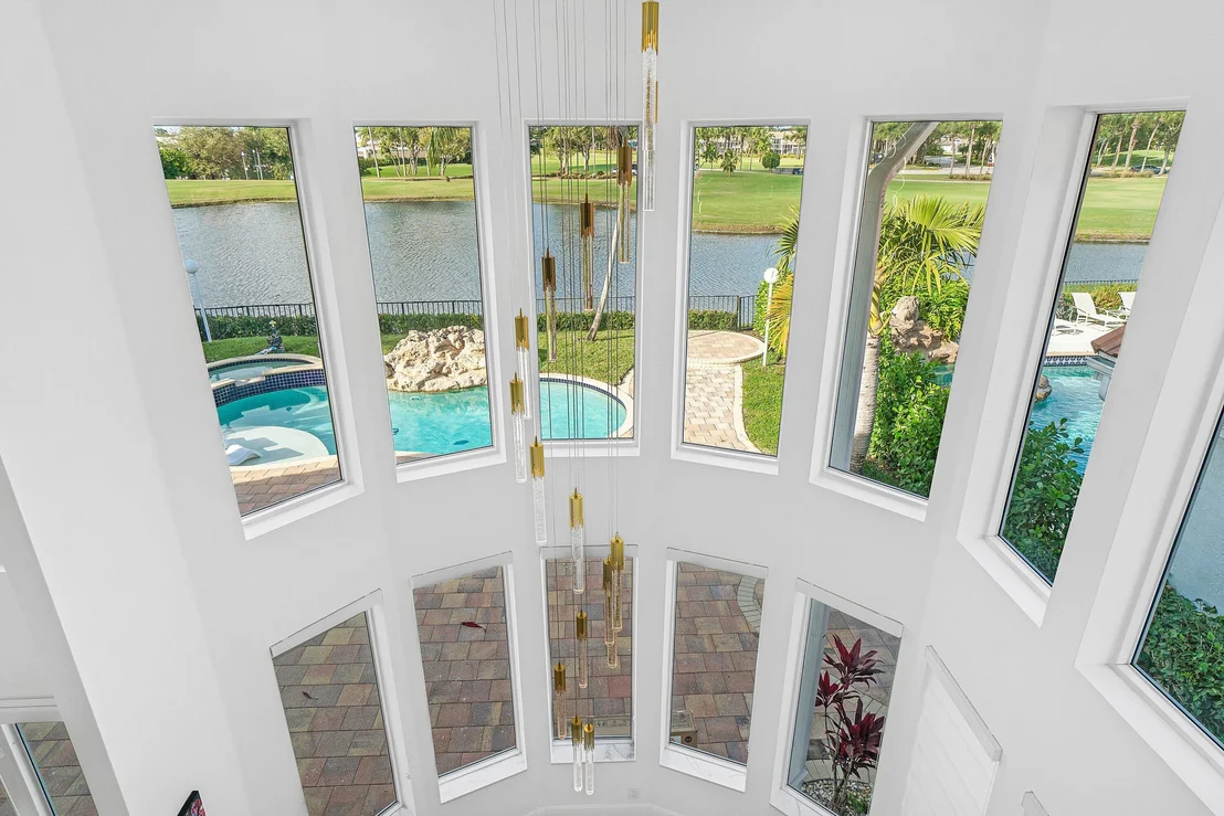 Photo of 5239 Suffolk Drive