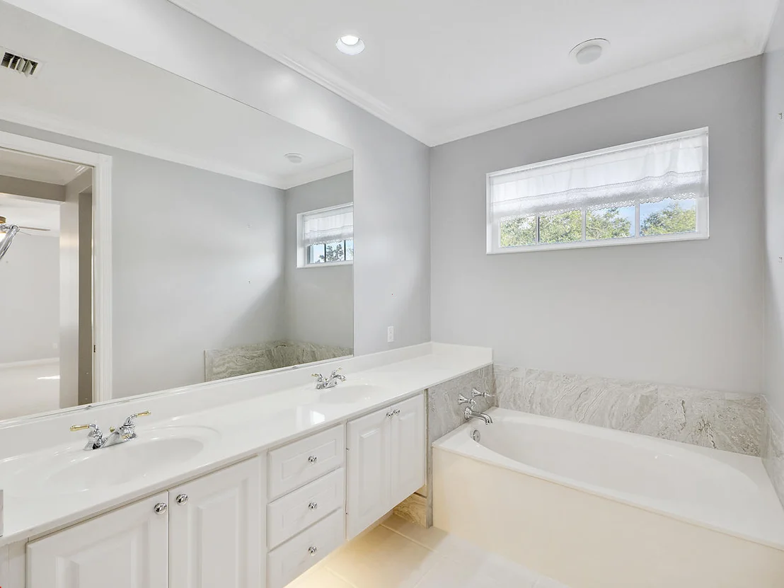 Photo of 137 Waterford Drive