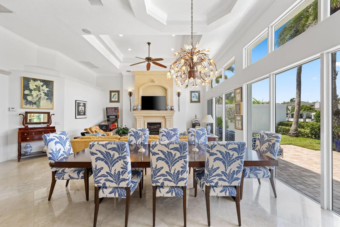Photo of 917 Iris Drive