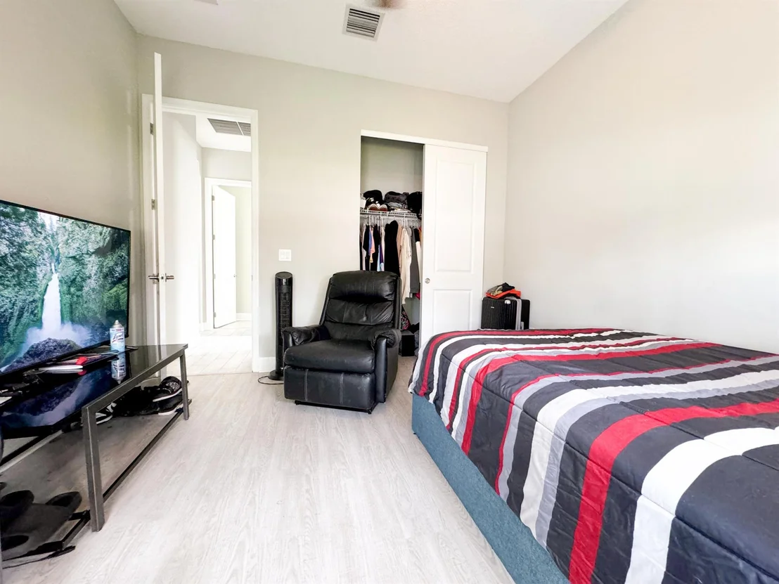 Photo of 15286 Goldfinch Circle