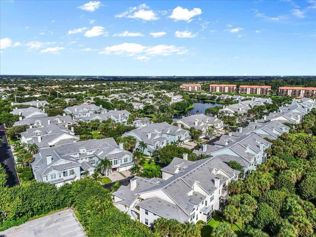 Photo of 105 MAINSAIL Circle