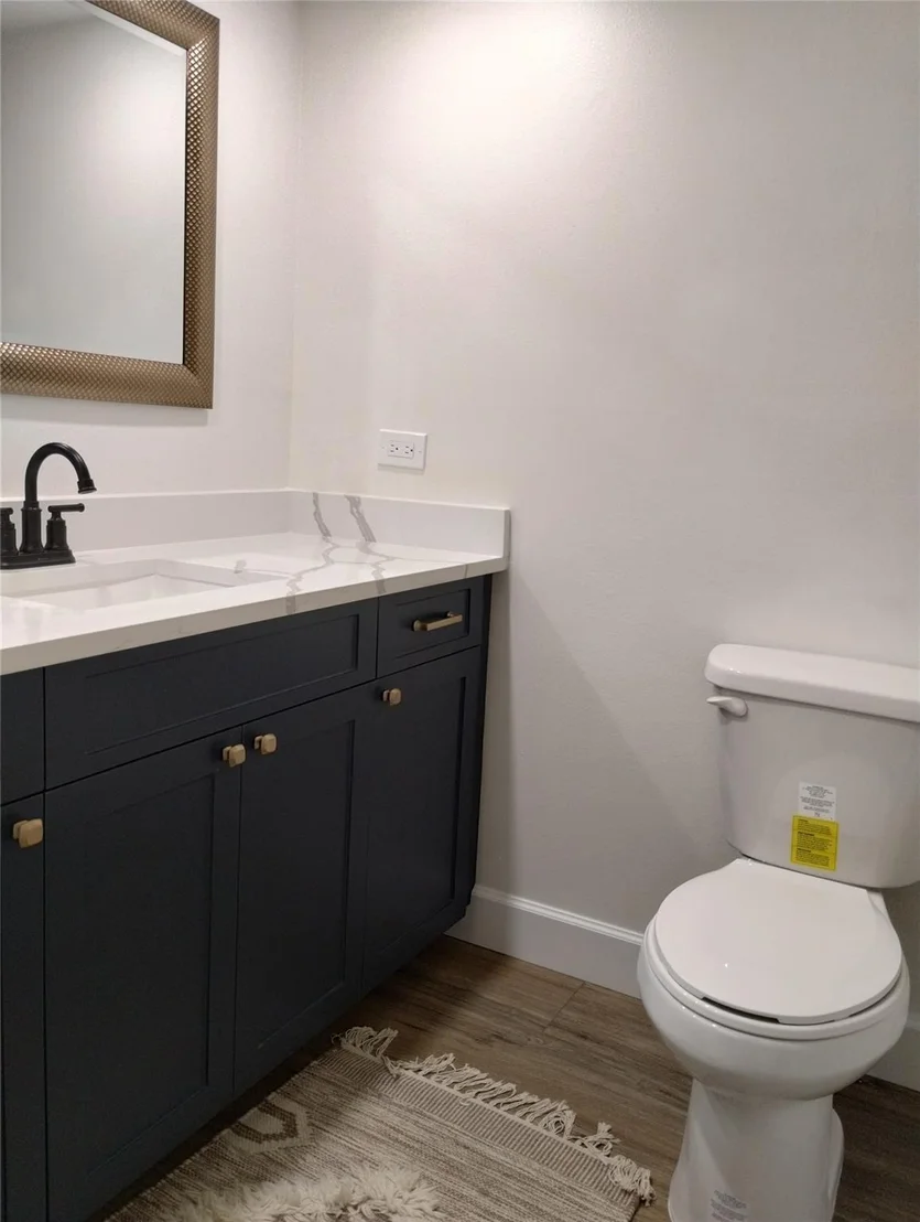 Photo of Unit E2 at 1201 Bahama Bend