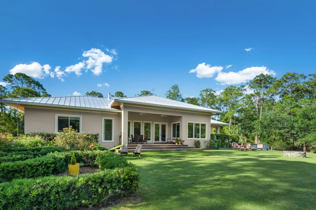 Photo of 9010 Valley Oak Place