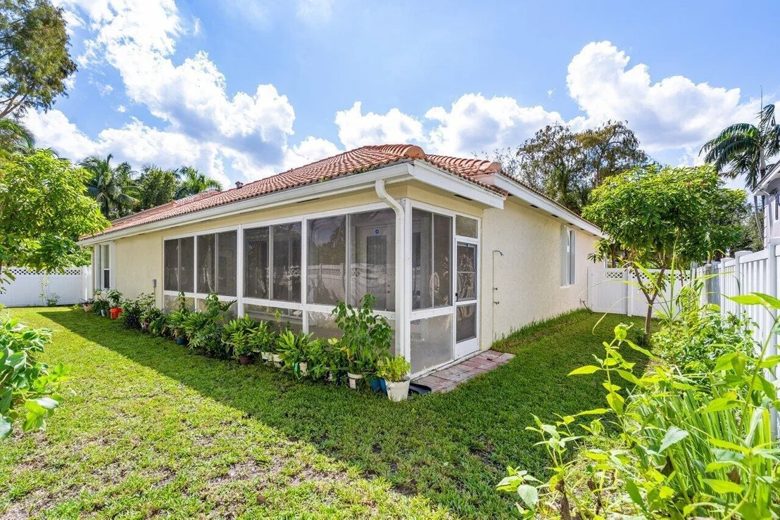 Photo of 5255 NW 95th Avenue