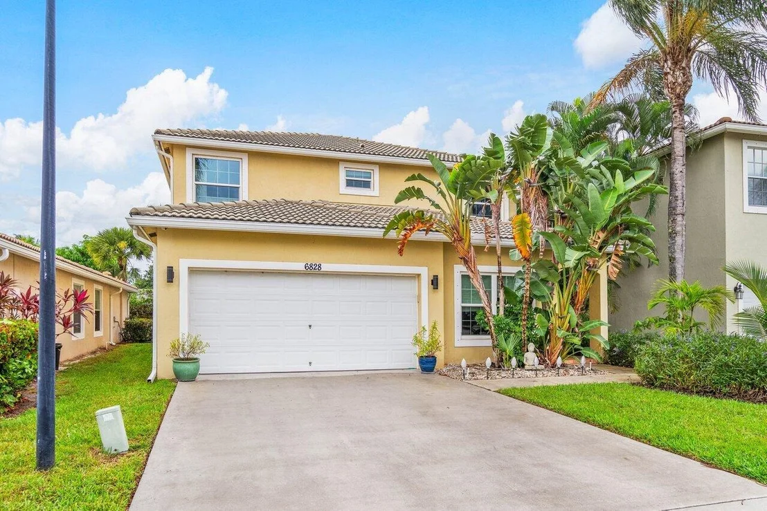 Photo of 6828 Hendry Drive