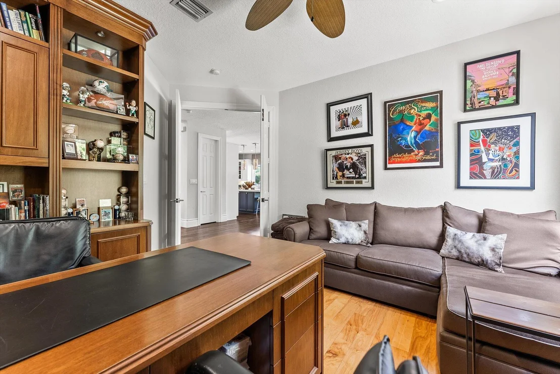 Photo of 19335 Skyridge Circle