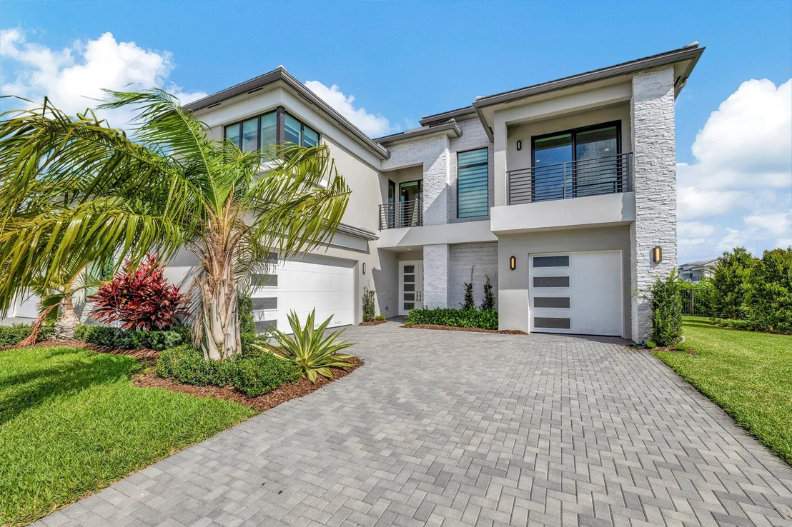 Photo of 8563 Dearborn River Way