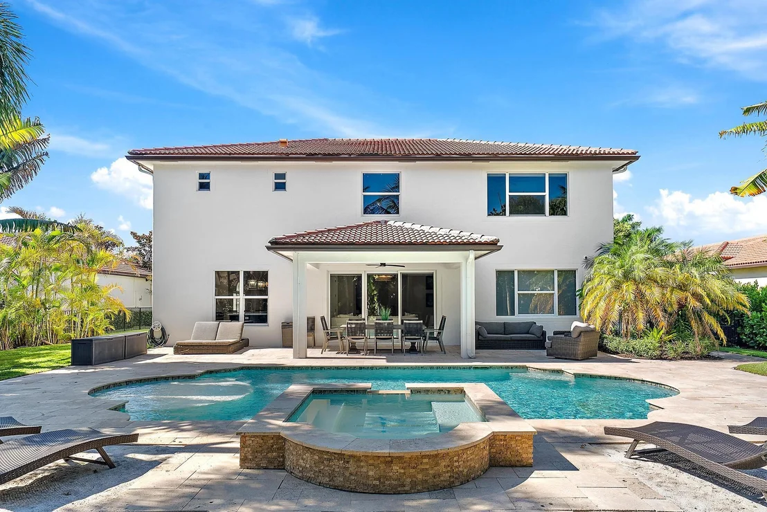 Photo of 111 Manor Circle