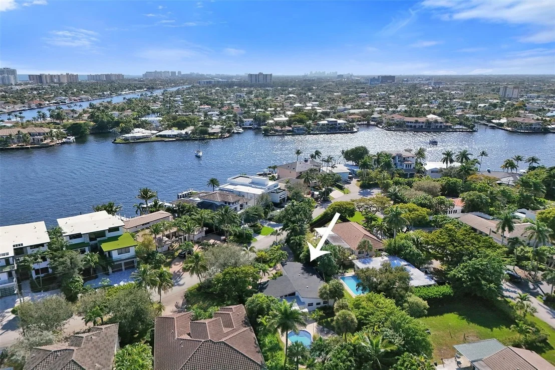 Photo of 2525 SE 7th Drive