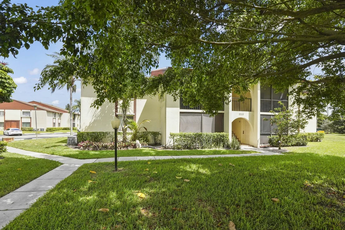 Photo of Unit B1 at 4709 Sable Pine Circle