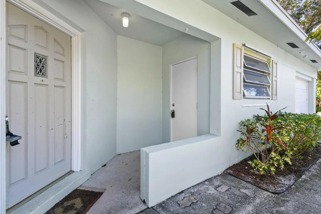 Photo of 356 Cedar Avenue
