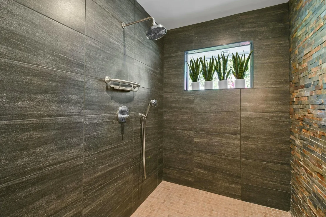 Photo of 801 N Anchorage Drive