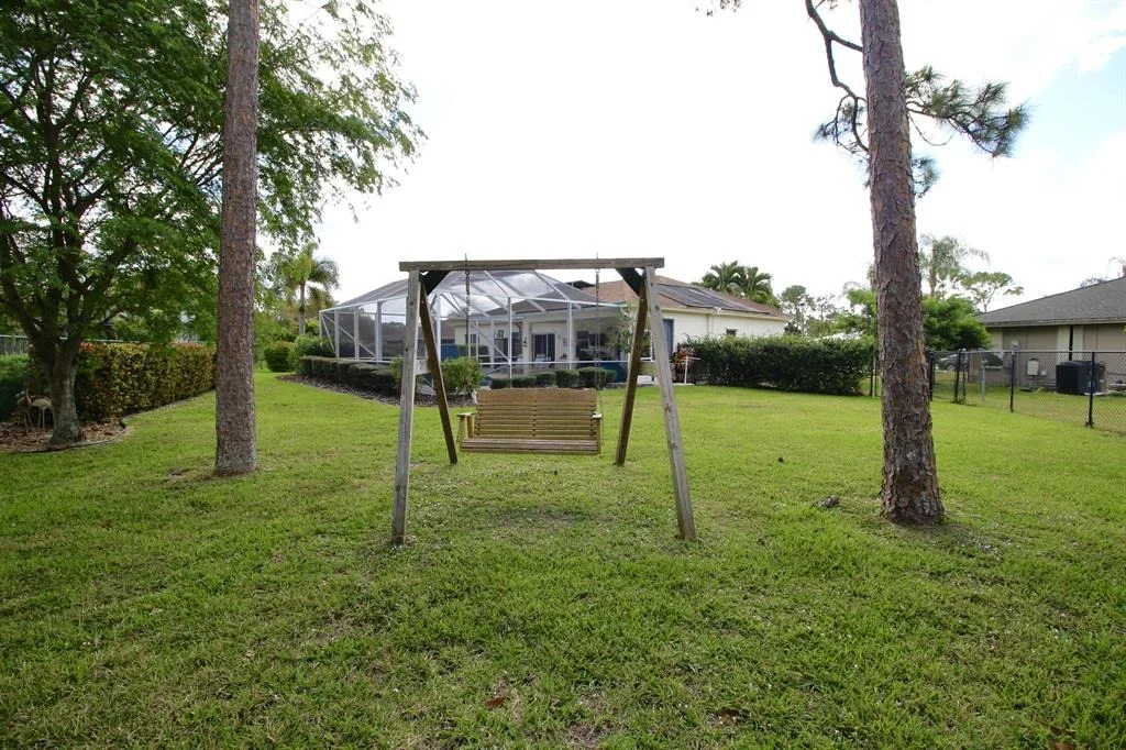 Photo of 114 Laurel Way