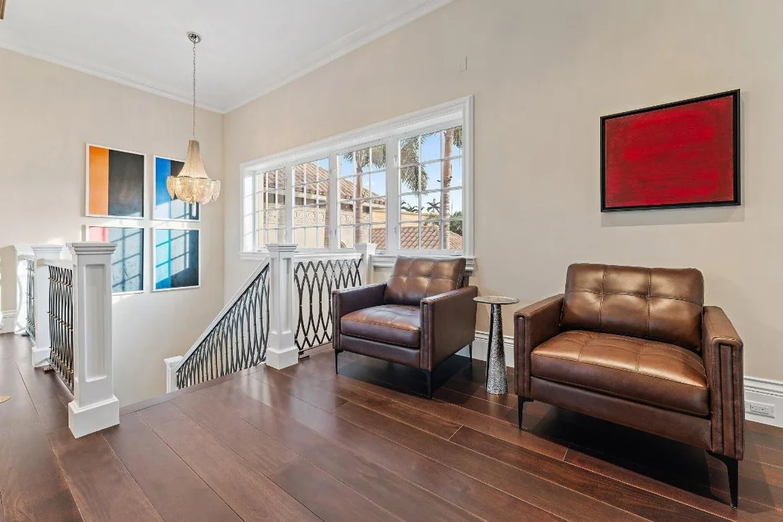 Photo of 372 Regatta Drive