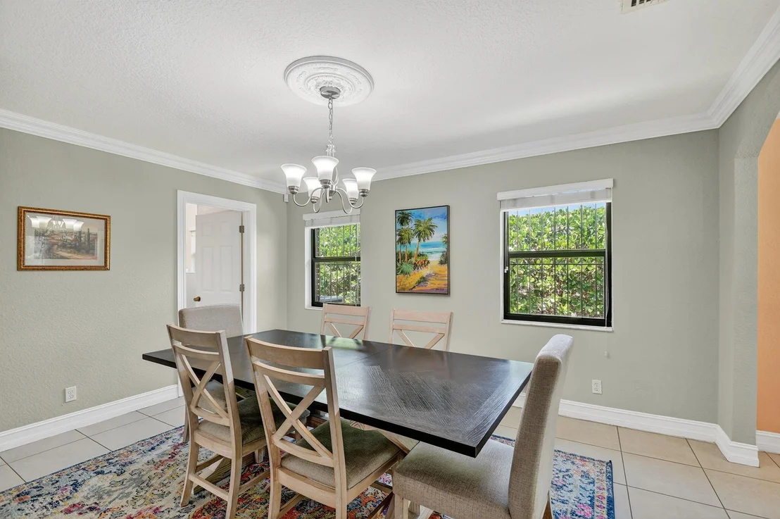 Photo of 1035 Soelca Drive
