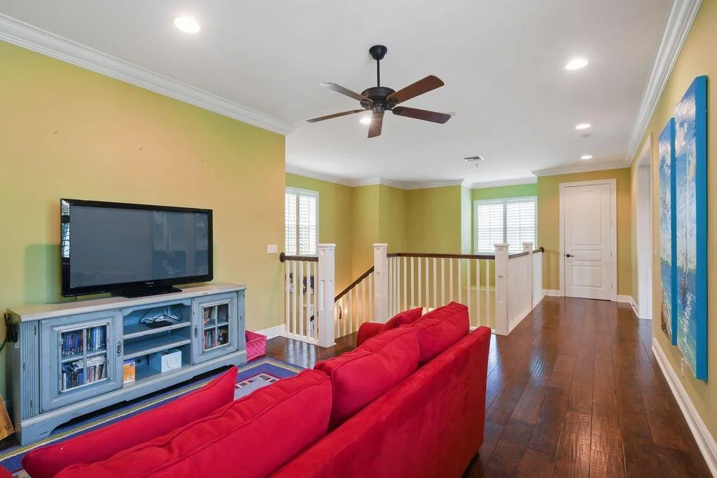 Photo of 3338 Greenway Drive