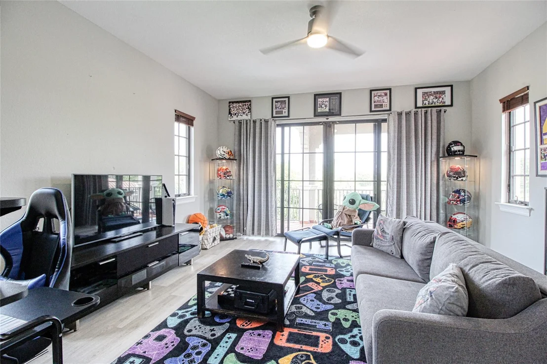 Photo of 9551 Eden Manor