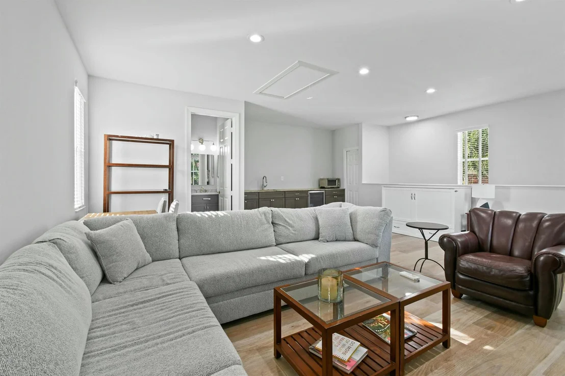 Photo of 119 Barcelona Drive