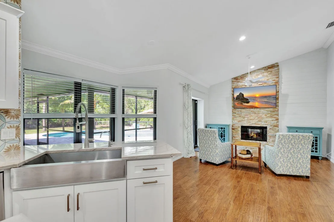 Photo of 16985 Haynie Lane