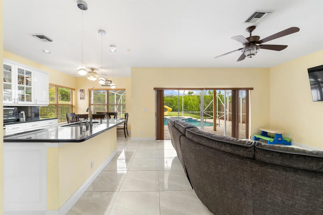 Photo of 21991 Altona Drive