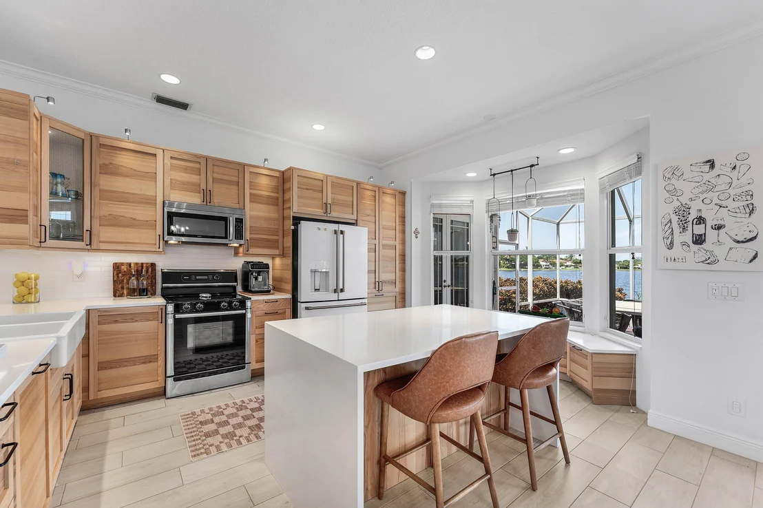 Photo of 3724 Coco Lake Drive