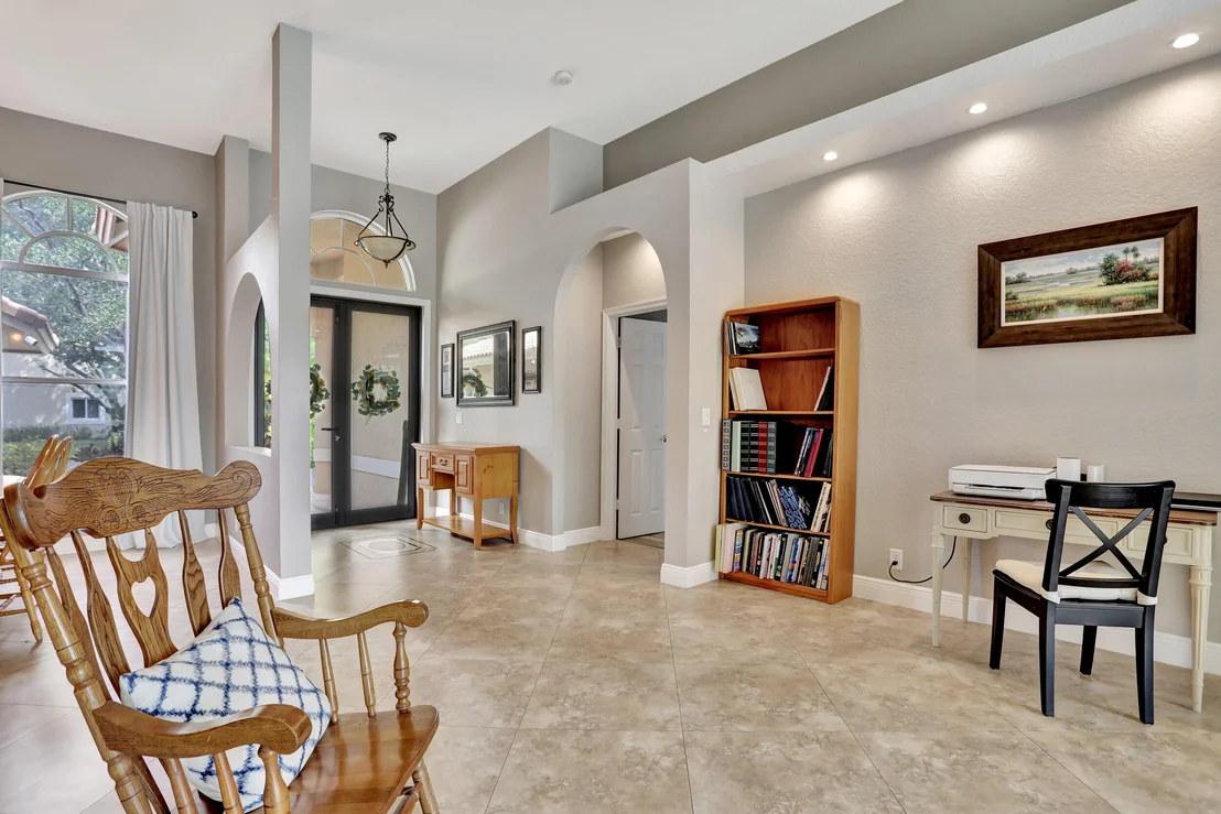 Photo of 5648 NW 100th Way