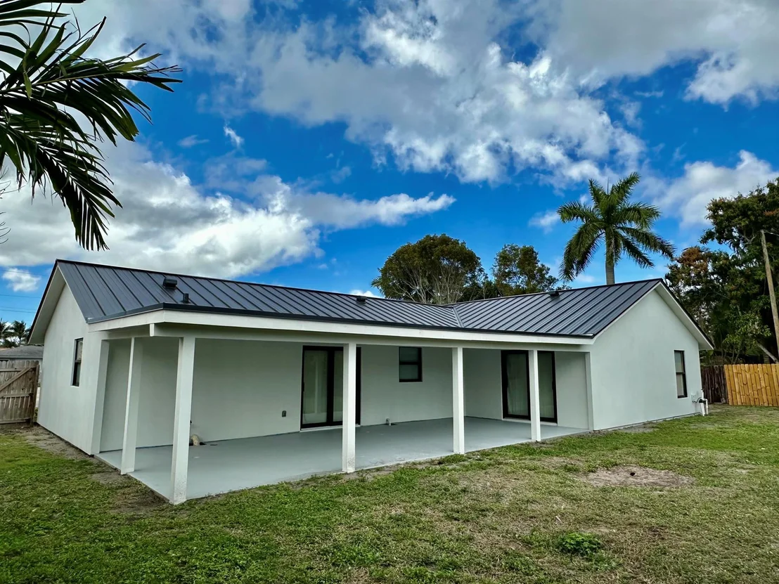Photo of 436 NW 13th Drive