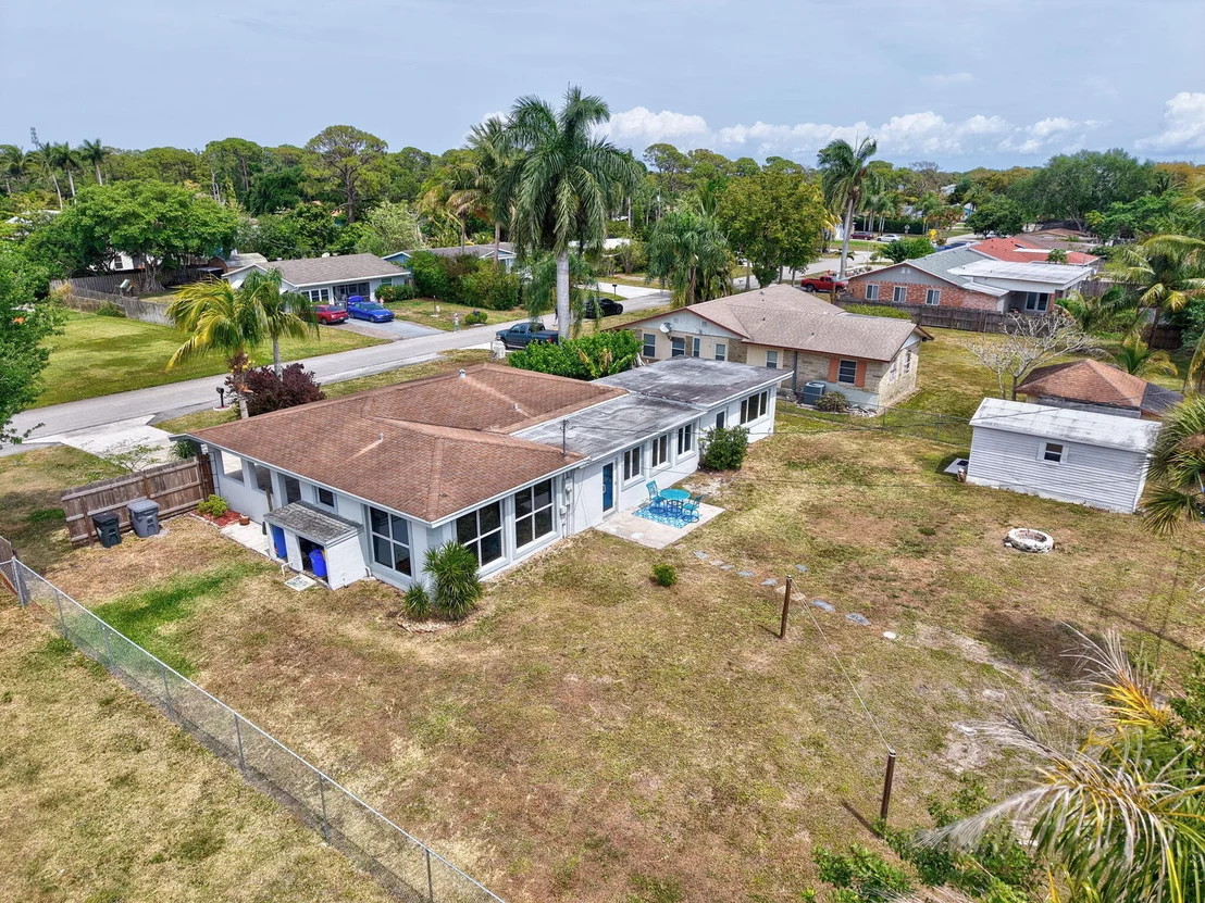Photo of 5400 Washington Road