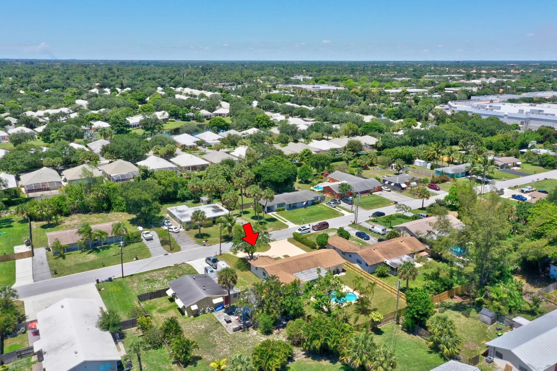 Photo of 8602 Sunset Drive