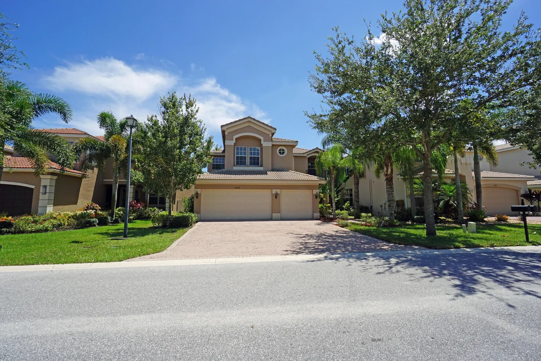Photo of 8525 Breezy Hill Drive