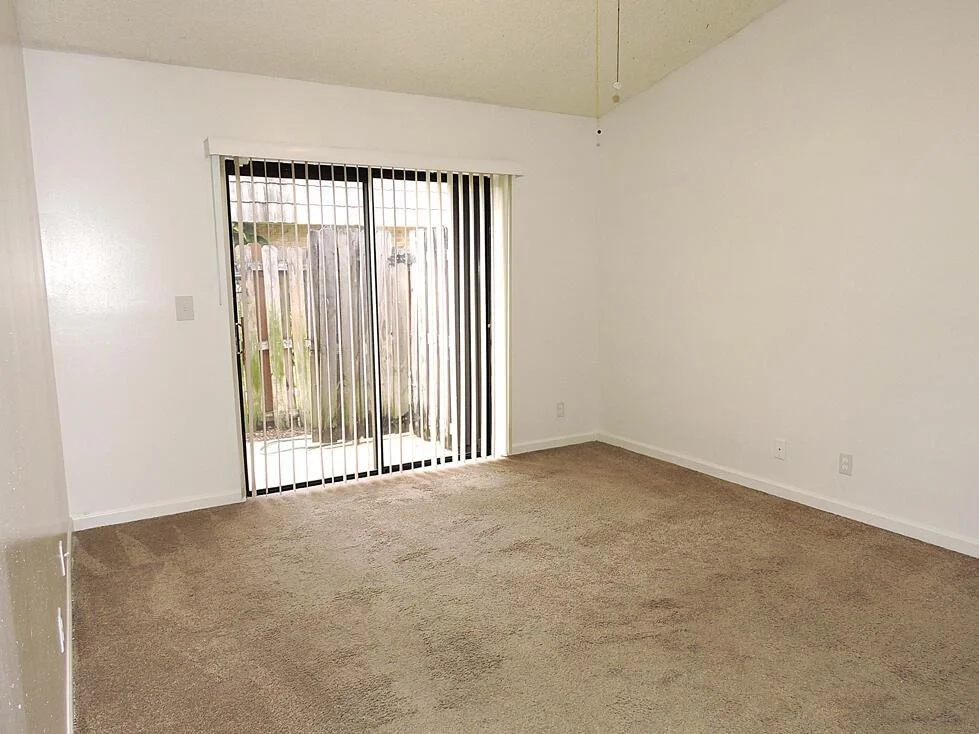 Photo of 504 Springdale Circle