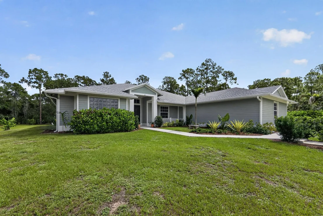 Photo of 11525 157th Place N