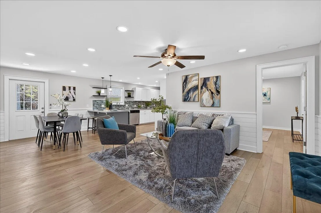Photo of 262 Easy Street