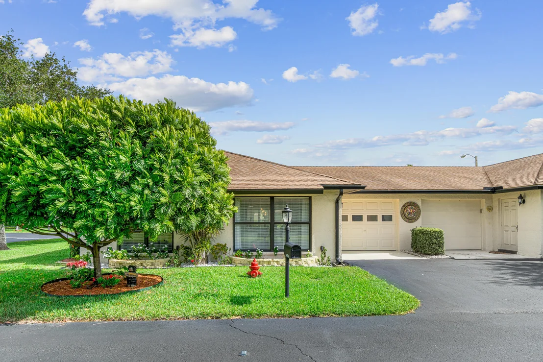 Photo of Unit A at 4820 Equestrian Circle