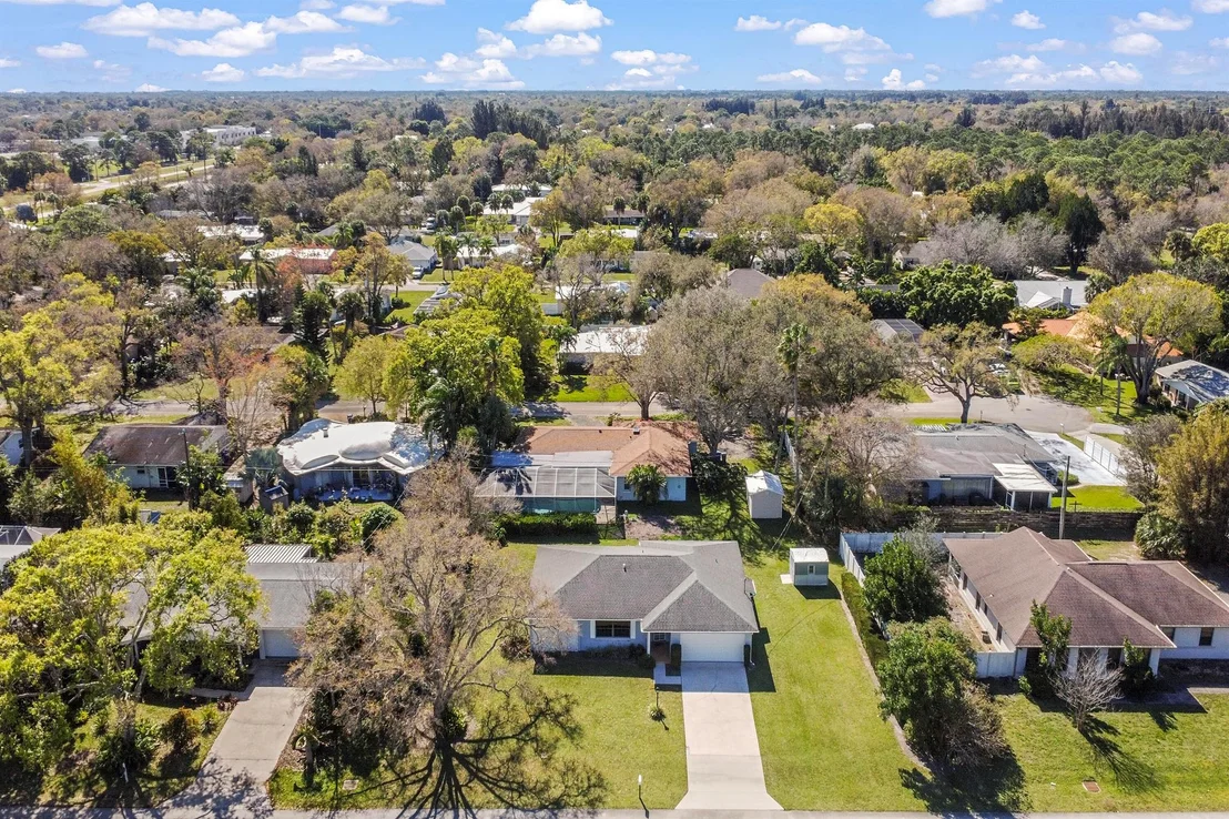 Photo of 2105 15th Lane