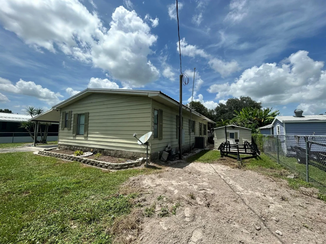 Photo of 3135 SE 20th Court