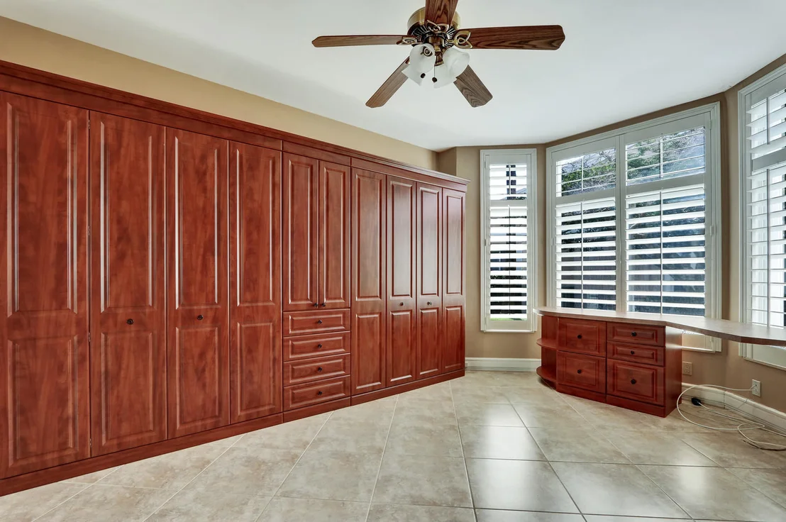 Photo of 601 Captains Way