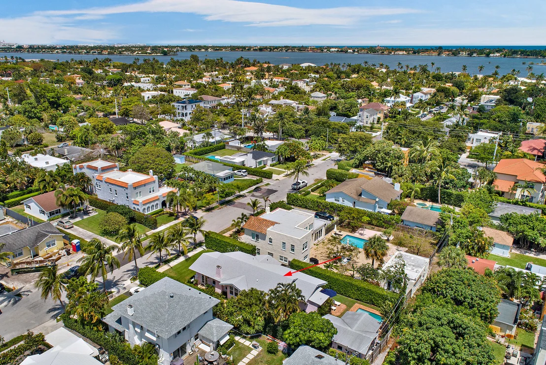 Photo of 324 Edgewood Drive