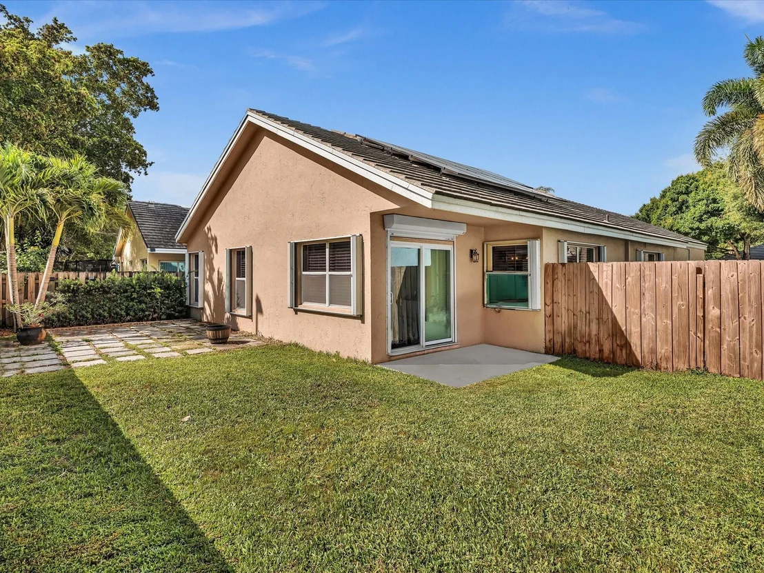 Photo of 2970 Myrtle Oak Circle