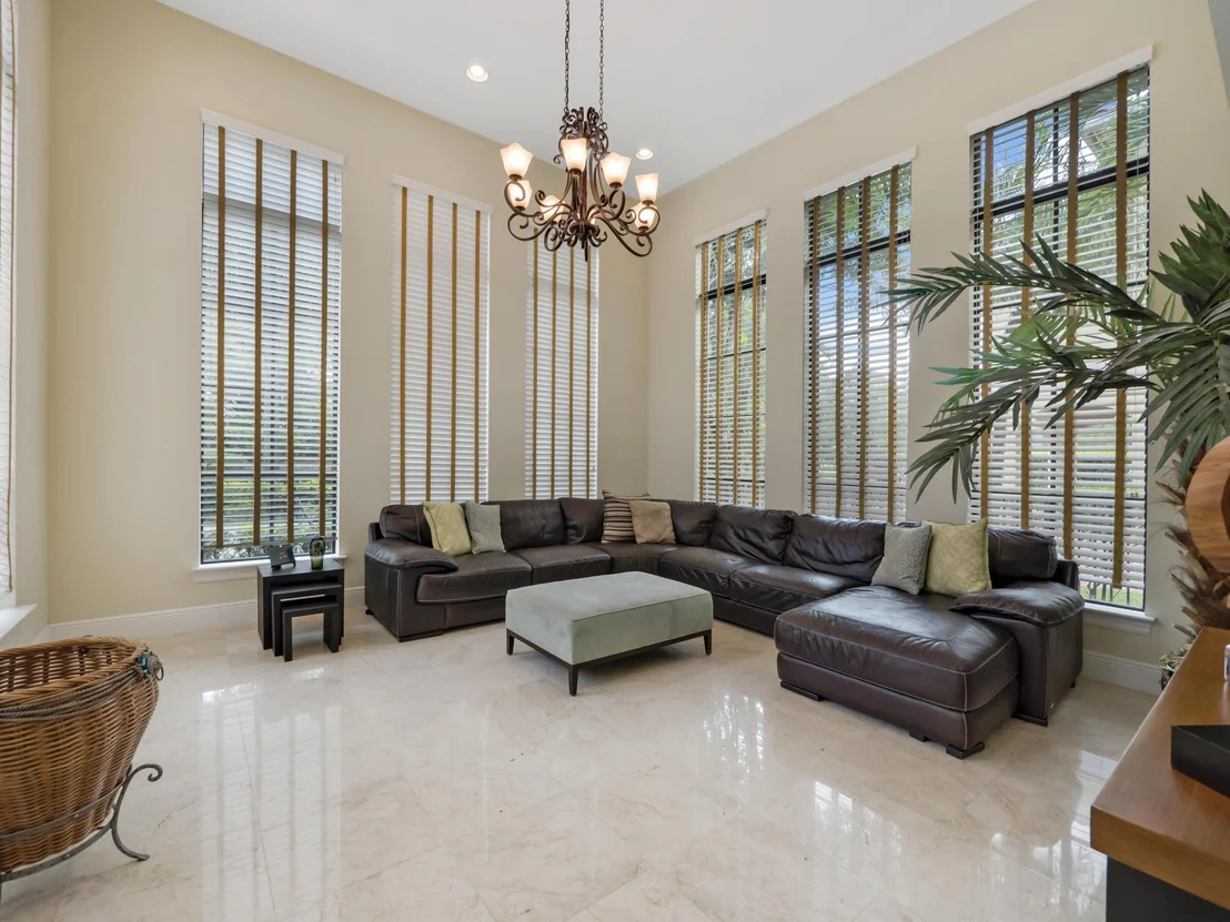 Photo of 8262 Emerald Avenue