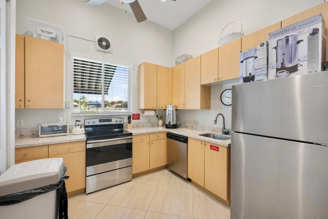 Photo of 10303 Utopia Circle N