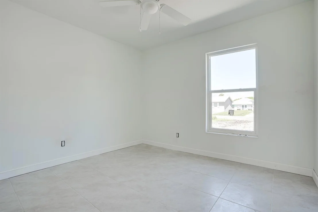 Photo of 5264 SE 43rd Street