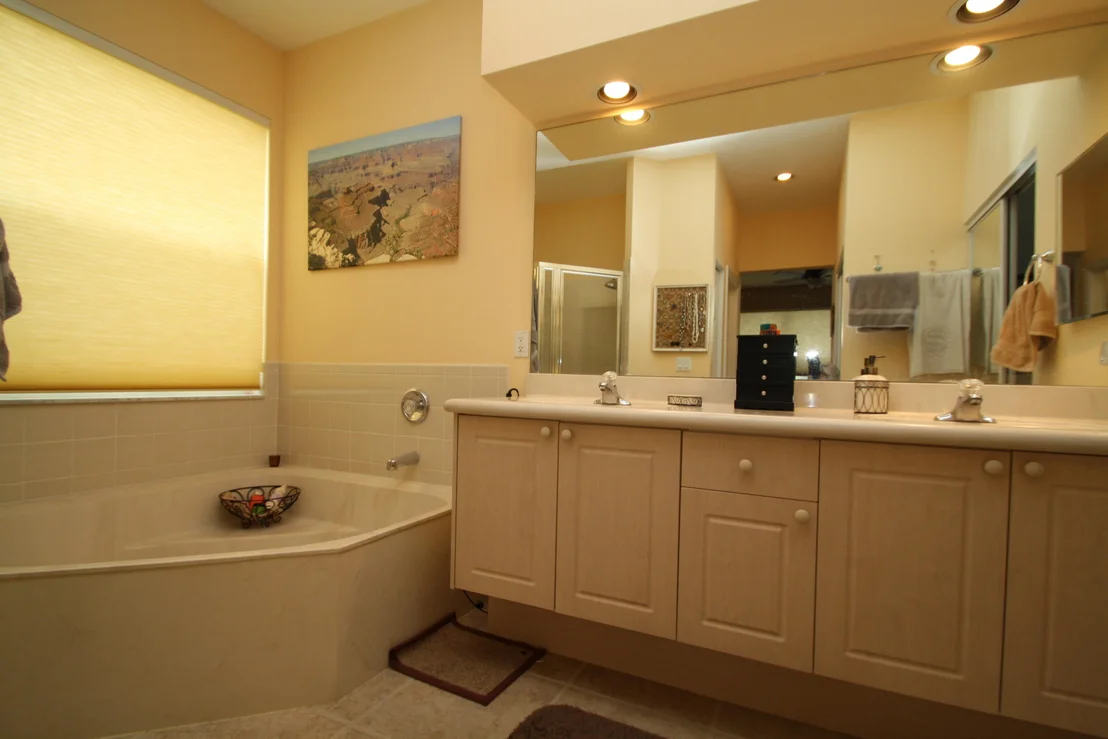 Photo of 6639 Jacques Way