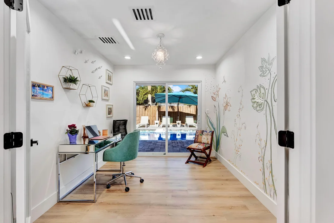 Photo of 707 W Boulevard Chatelaine